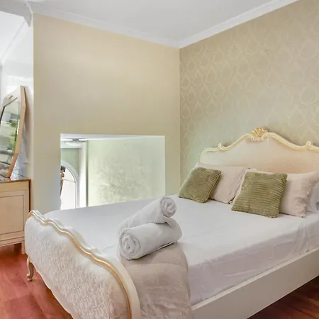 Exclusivo Duplex Senorial En El Corazon De * Marbella