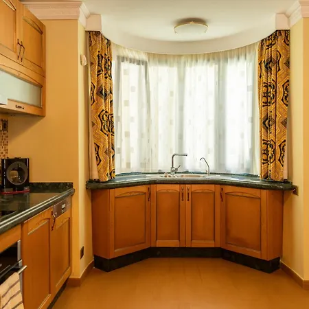 Apartment Exclusivo Duplex Senorial En El Corazon De Marbella