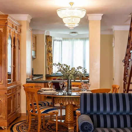 Apartment Exclusivo Duplex Senorial En El Corazon De